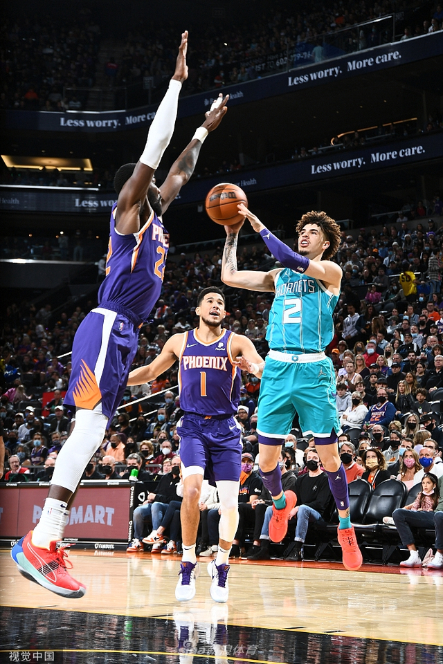 使她成为中 使她成为中