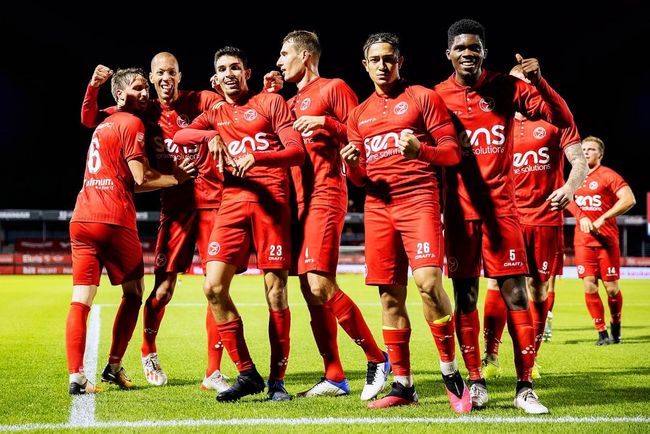 进行不间断 进行不间断