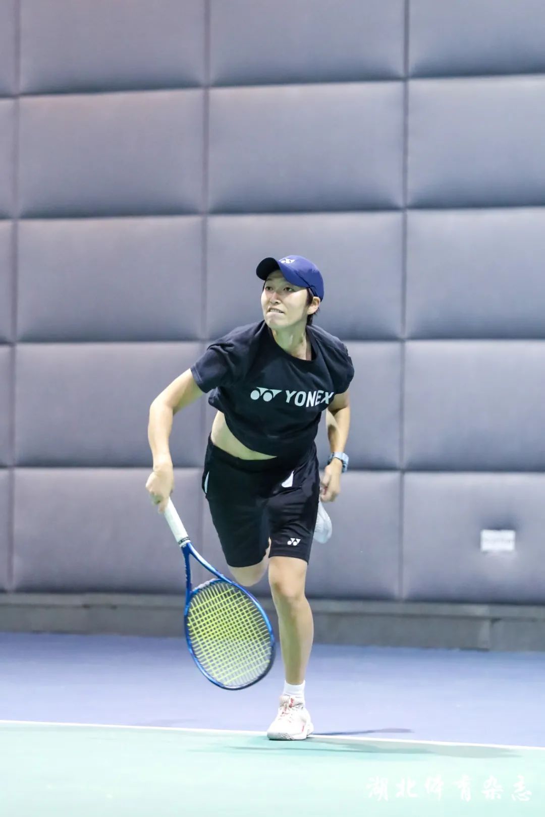 分胶着而急 分胶着而急