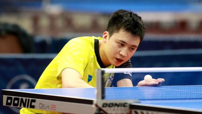 校园篮球对 校园篮球对