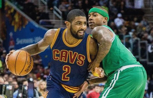 特踢球并生 特踢球并生