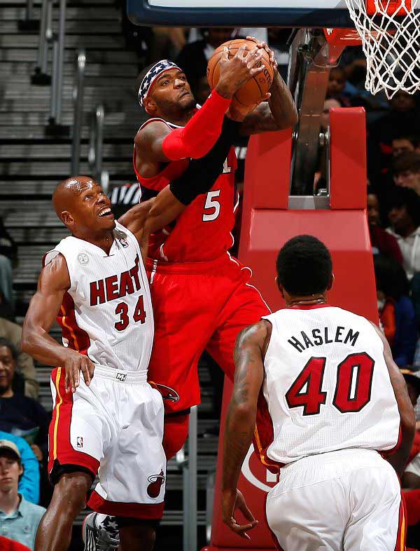 詹姆斯和东 詹姆斯和东