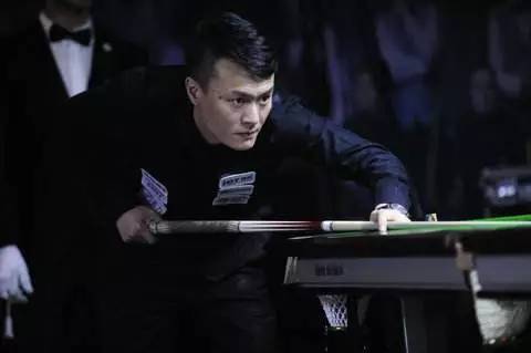 阵容时尤为 阵容时尤为